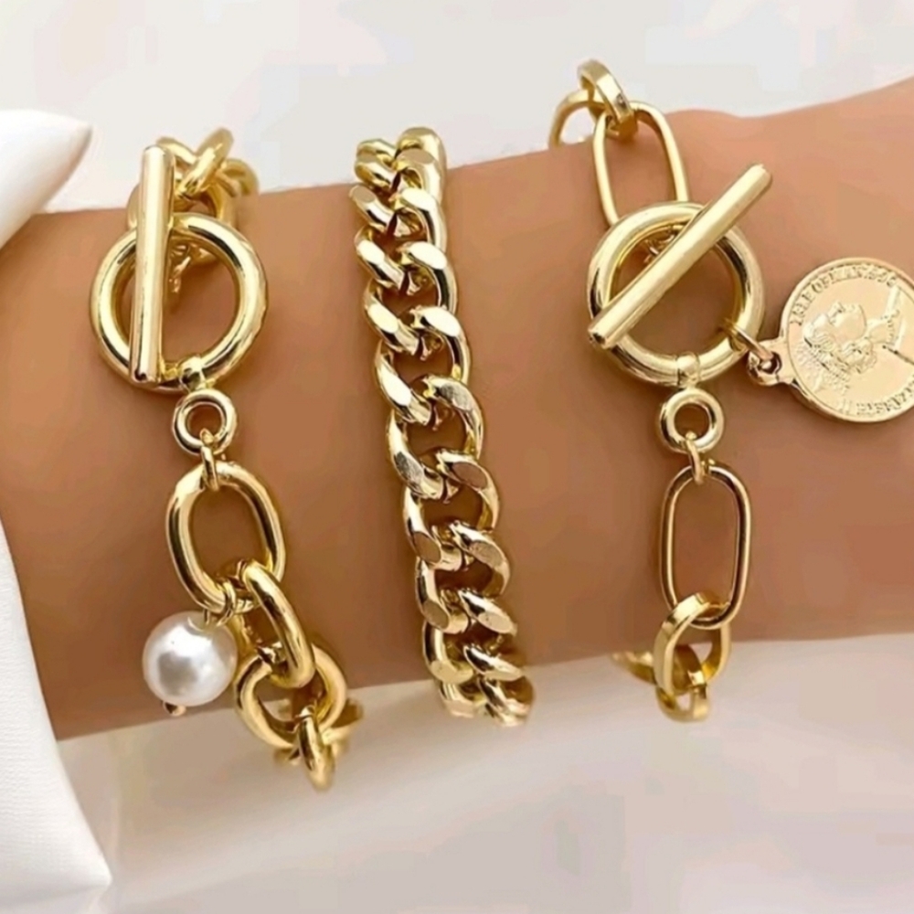 Elegant Gold Chain Bracelet Set